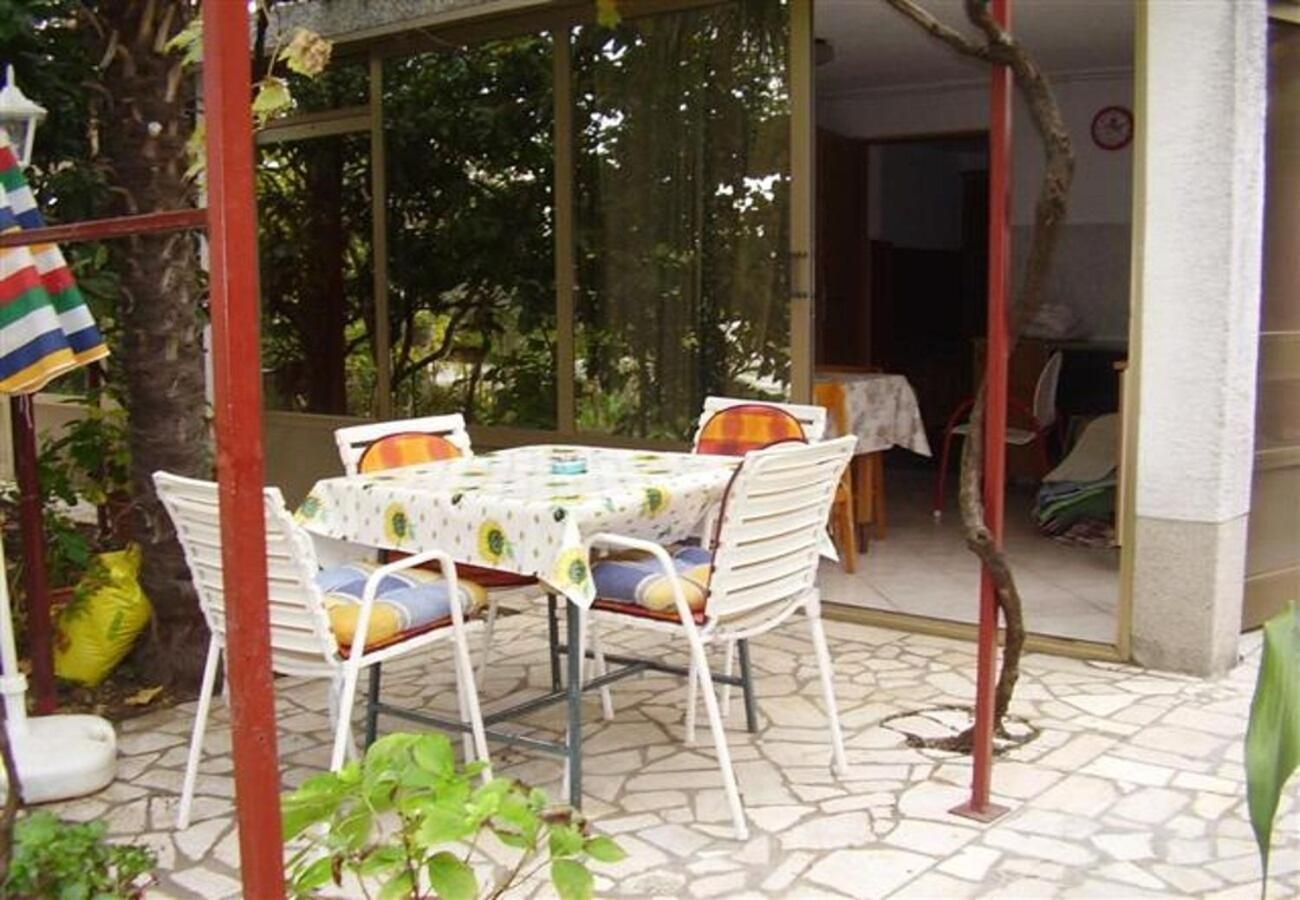 Apartments Olgi - Free Parking Crikvenica Exterior photo