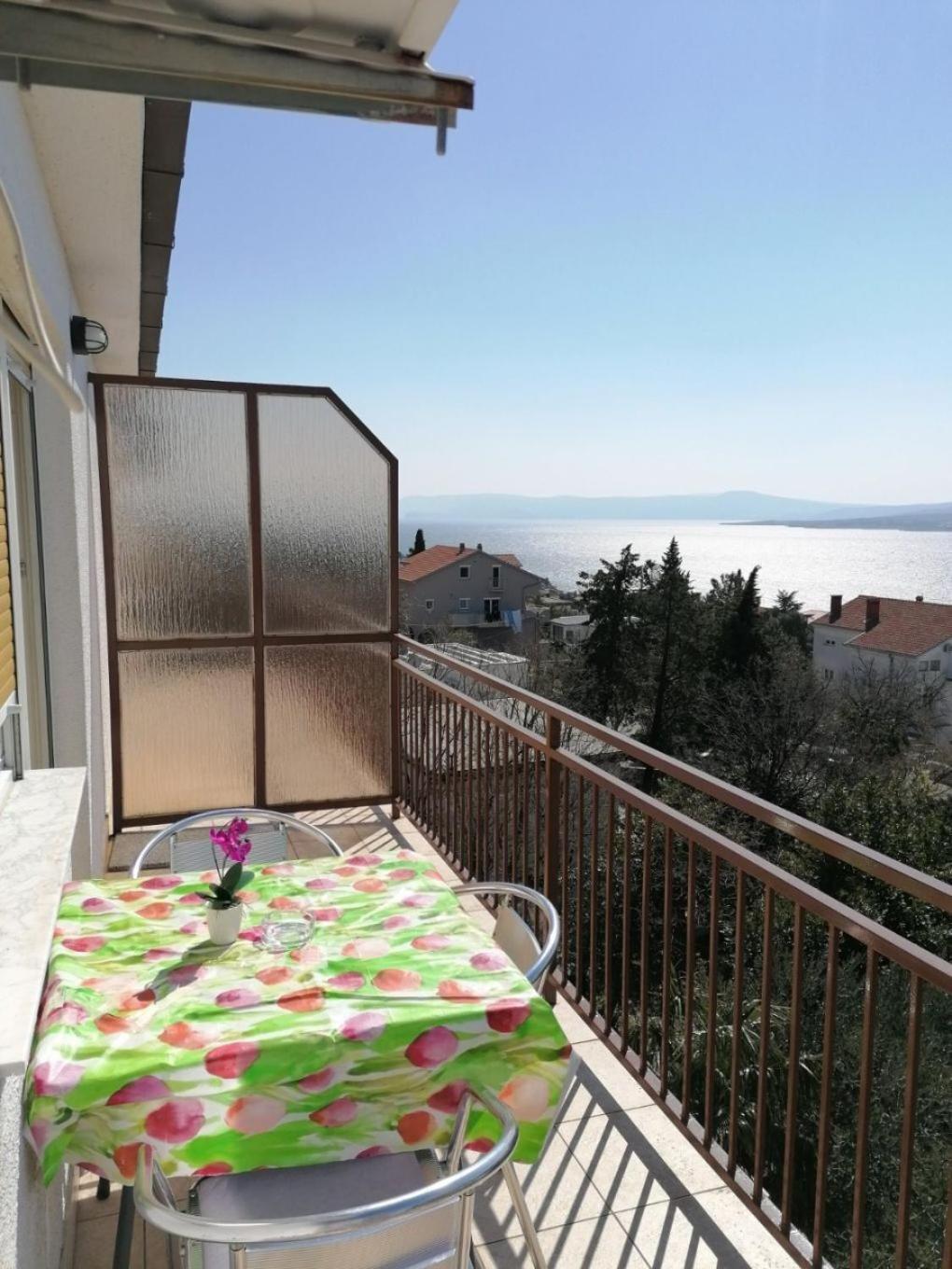 Apartments Olgi - Free Parking Crikvenica Exterior photo